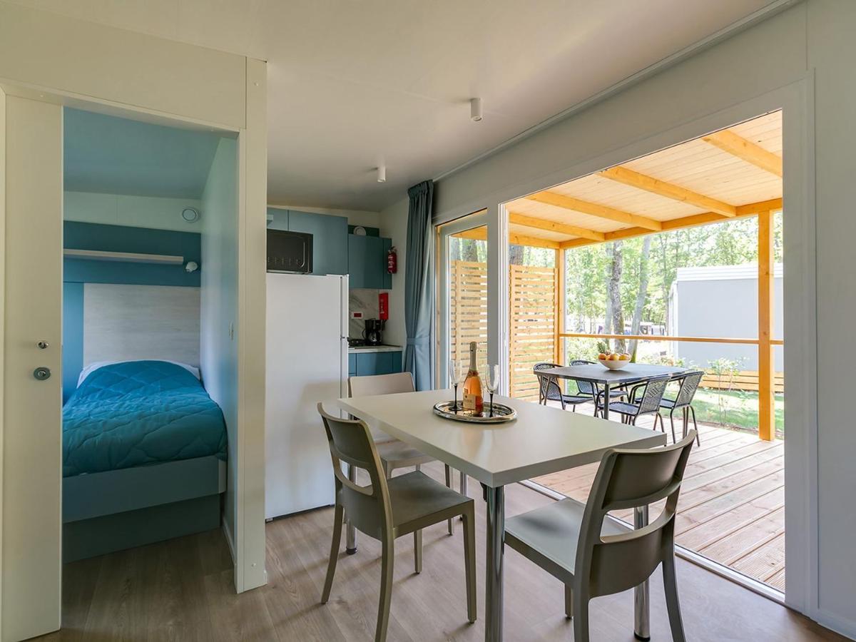 Adriamar Mobile Homes In Camping Park Umag Eksteriør bilde